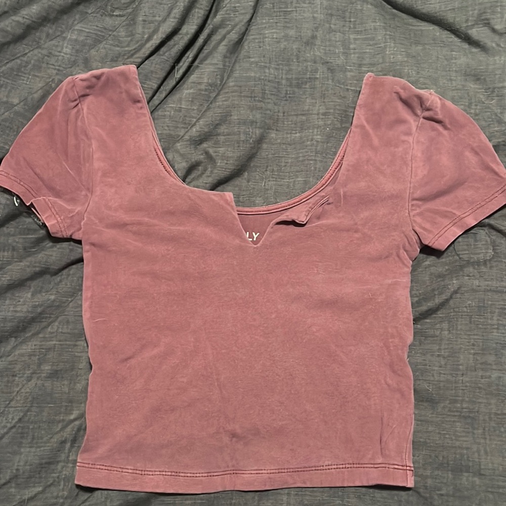 maroon crop top, size xs, worn once